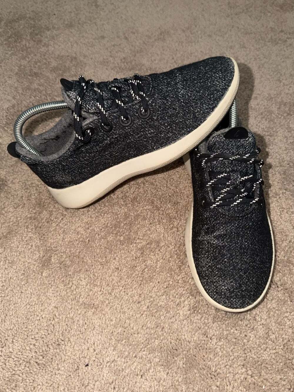 Allbirds Women's Wool Runner Mizzle Shoes Charcoal Grey/Natural White Size 8